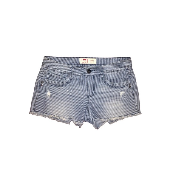 Women’s LEI Striped Denim Shorts - Picture 5 of 9